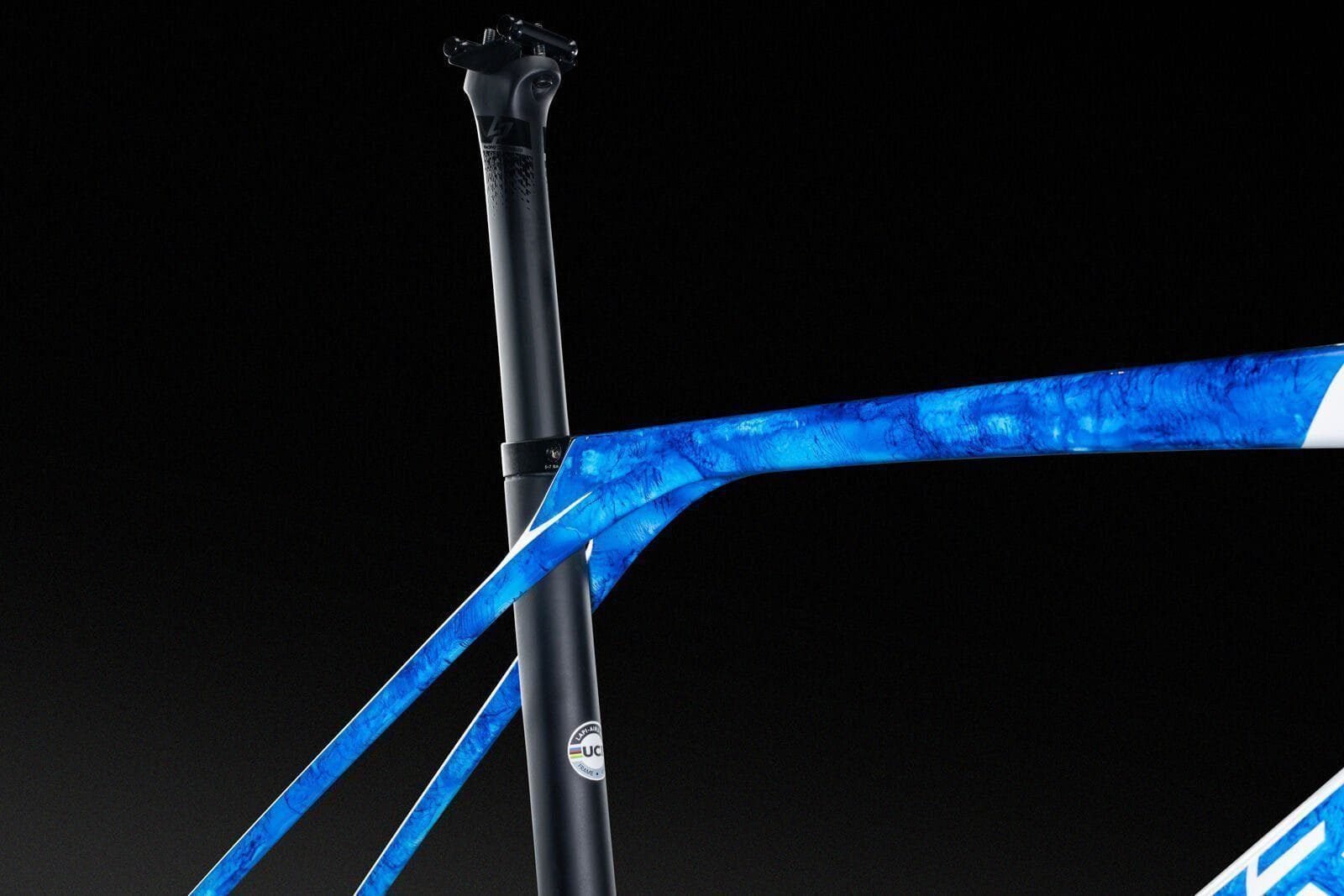 Aircode-DRS-Frameset-Thibaut-Replica-Lapierre-MY24-KF3.jpeg