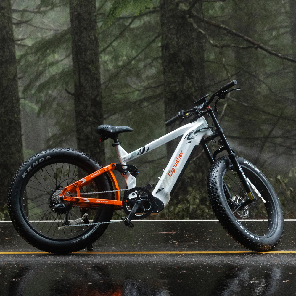 Cyrusher-Ranger-velo-tout-terrain-blanc.webp