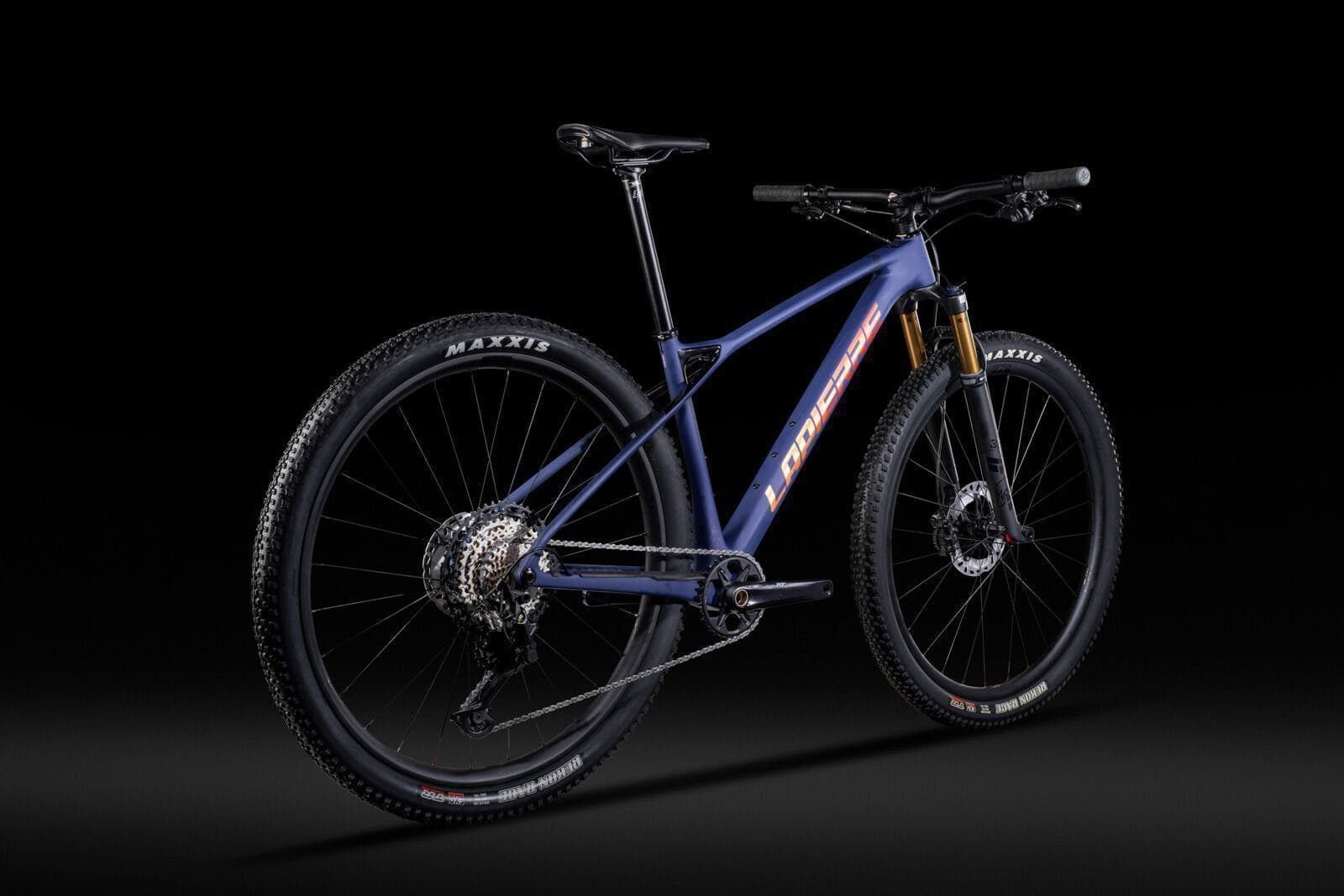 Prorace-CF-8.9-C2-Lapierre-MY24-View-2.jpeg