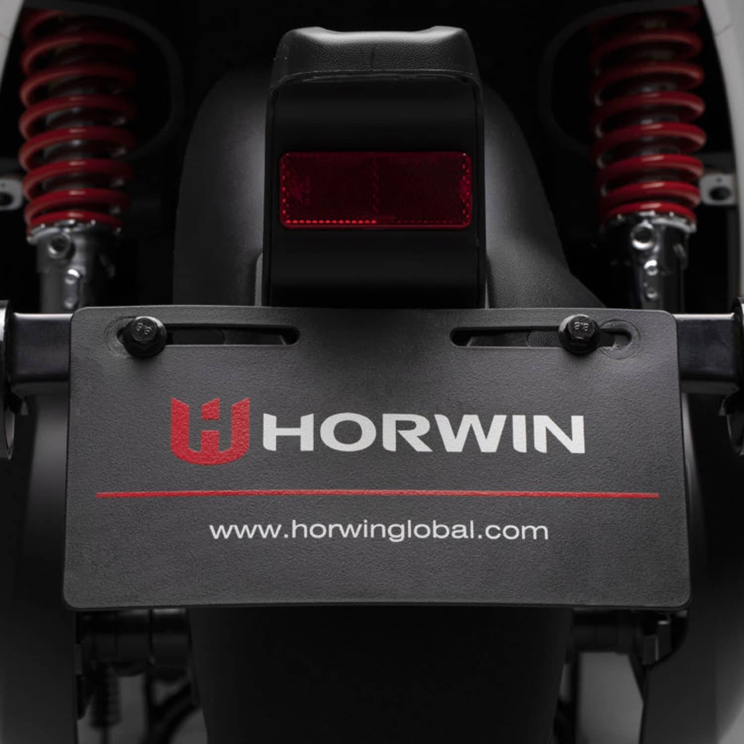 horwin-ek1-plaque.jpg