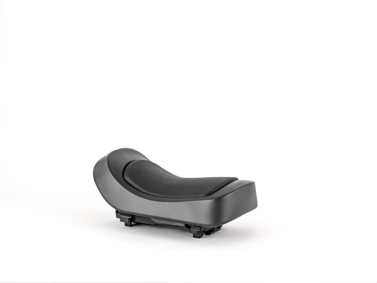 mb-22-cargo-porte-seat-pad-close.jpg