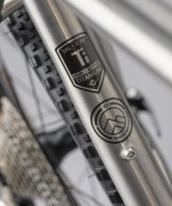 Vélo gravel Genesis Croix de Fer Titane – Image 13