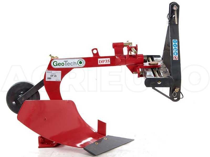 charrue-monosoc-pour-tracteur-geotech-dp35-avec-rglages-vis-charrue-monosoc-pour-tracteur-geotech-dp35-14209_0_1537533495_IMG_6904.jpg