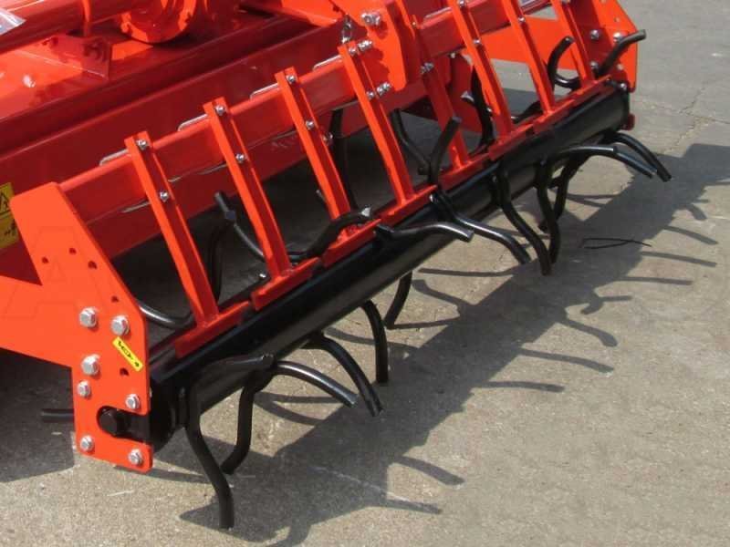 herse-rotative-rm250-largeur-de-travail-250-cm-22-lames-srie-lourde-rouleau-piques-version-rouleau-piques-18001_9_1568101615_a-spuntoni-3.jpg