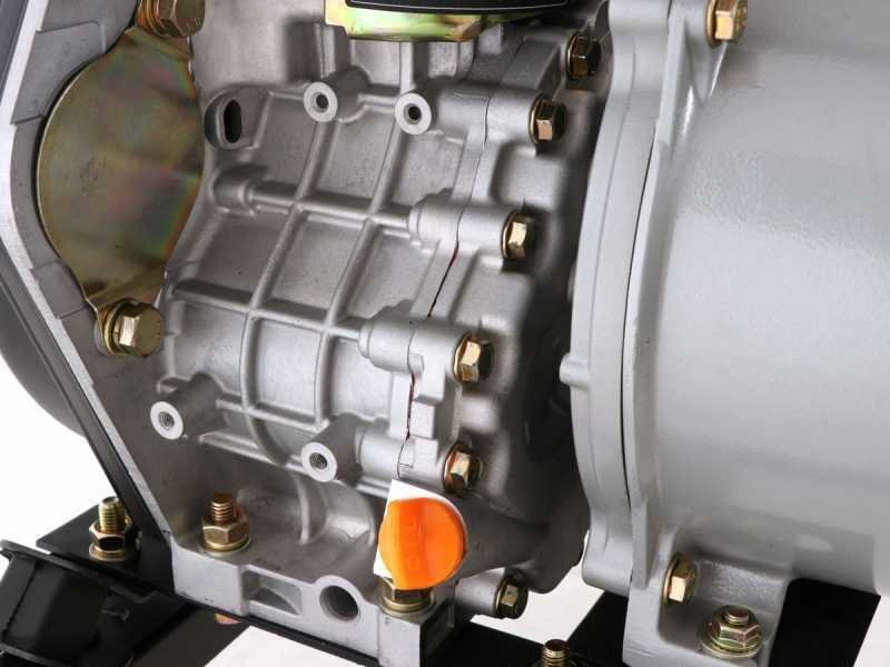 motopompe-thermique-blackstone-bd-5000-raccords-50-mm-2-pouces-auto-amorage-5-5-hp-euro-5-diesel-caractristiques-techniques-du-moteur-24012_3_1592291316_IMG_5ee86ff4c1050.jpg