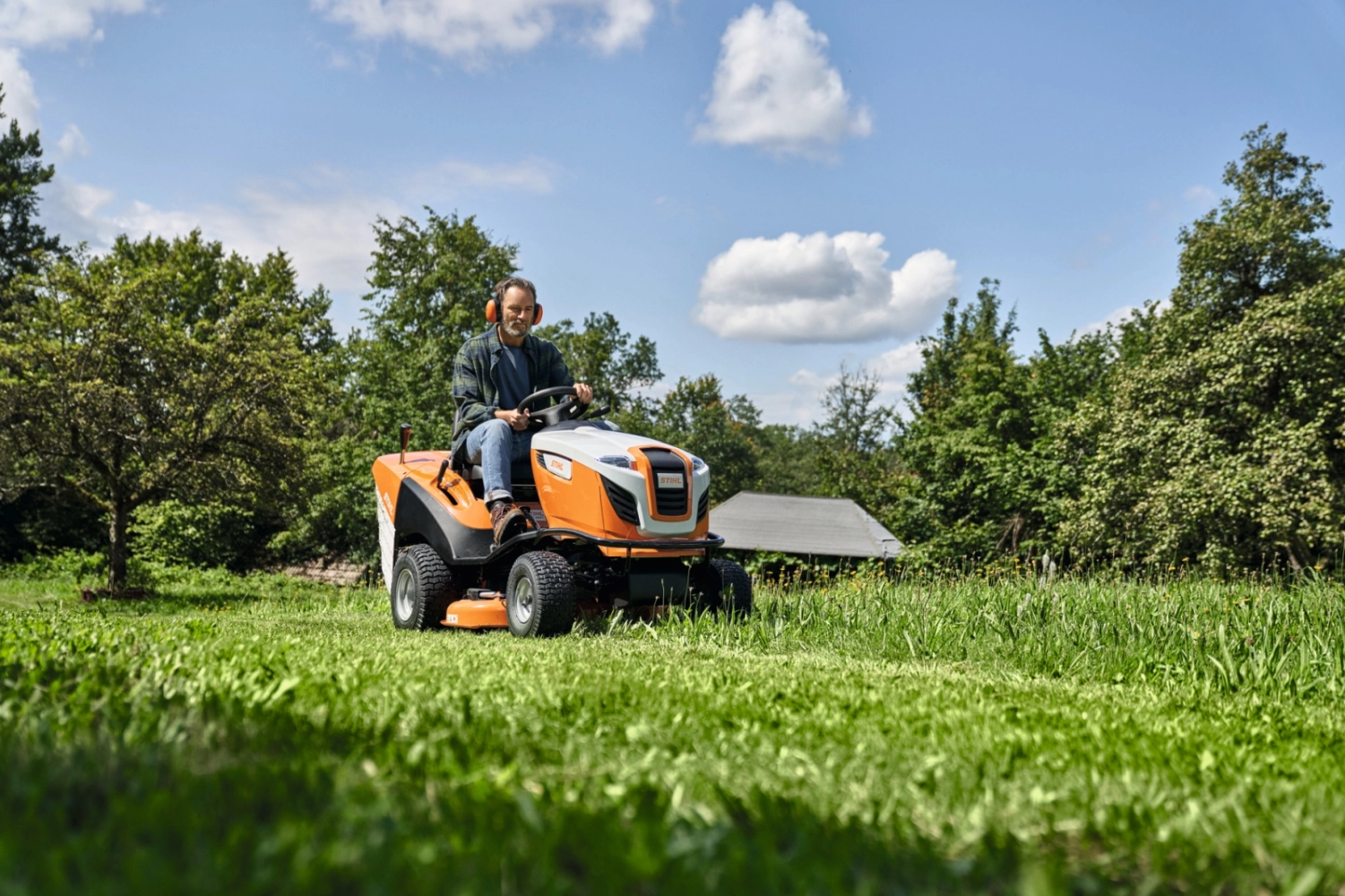 stihl-tracteur-tondeuse-stihl-rt-5097-6.webp