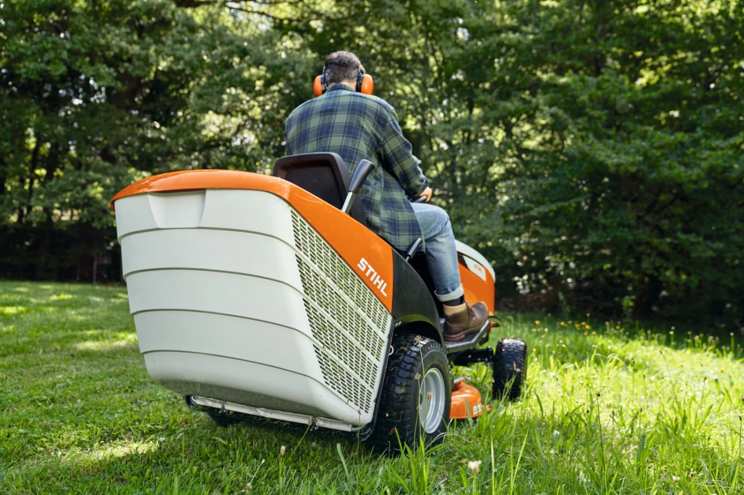 stihl-tracteur-tondeuse-stihl-rt-5097-8.webp
