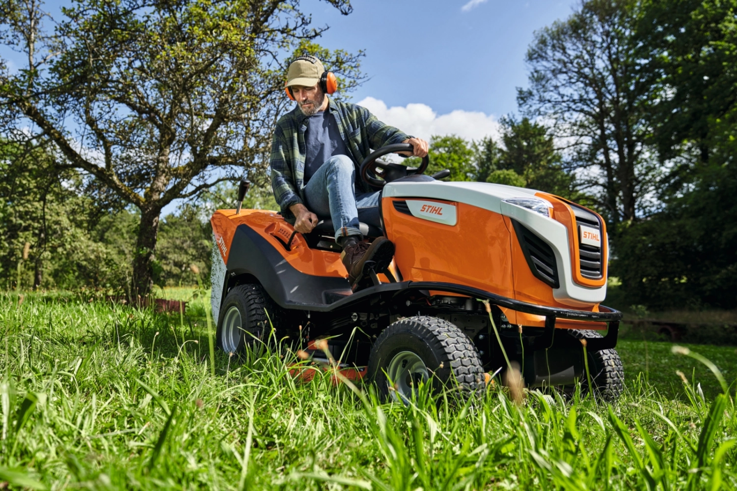 stihl-tracteur-tondeuse-stihl-rt-5097-9.webp