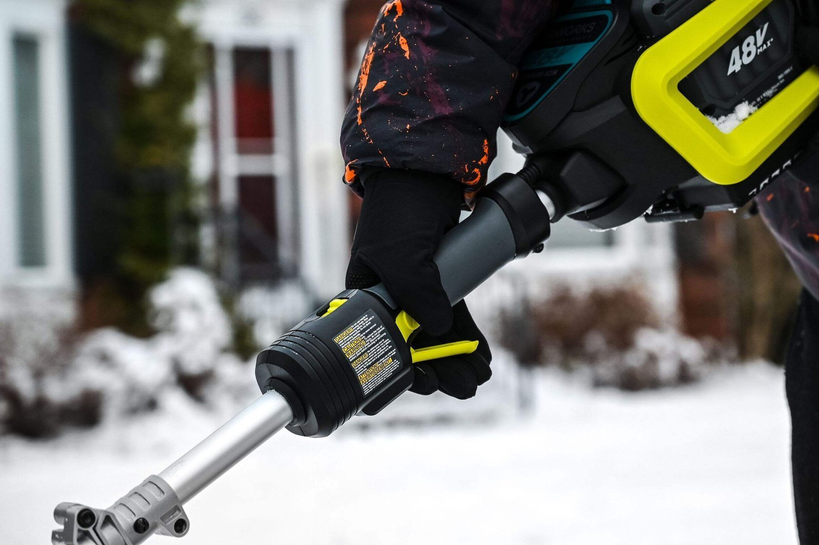 yardworks-48v-snow-shovel-12-32d186d7-6856-4dd0-94f8-eedc5e53727d-jpgrendition.jpg