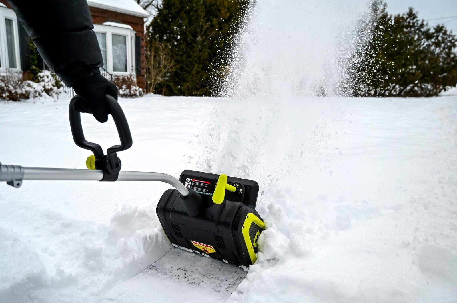 yardworks-48v-snow-shovel-12-6b8d614e-238d-461d-ad19-887fd1fb50cf-jpgrendition.jpg